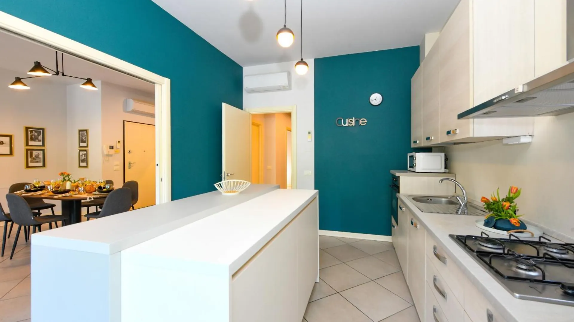 Desenzanoloft Official Partner Marriott Homes & Villas - Cocktail Lake Front Family Apartment Desenzano del Garda
